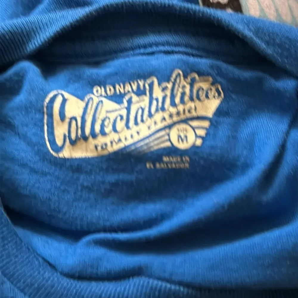 Old Navy Collectibles Wolverine Boys T-Shirt Blue Medium Marvel Comics
